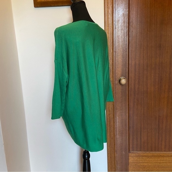 Kerisma Knits Raven Top Kelly Green - Picture 5 of 9